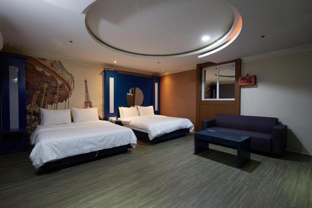 Hotel Head-One Uijeongbu Esterno foto