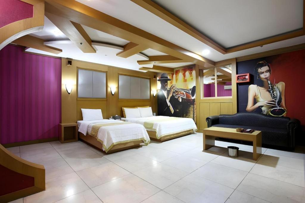 Hotel Head-One Uijeongbu Esterno foto