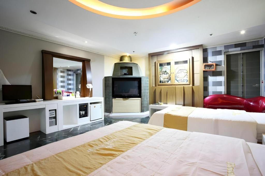 Hotel Head-One Uijeongbu Esterno foto