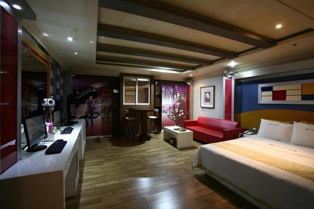 Hotel Head-One Uijeongbu Esterno foto